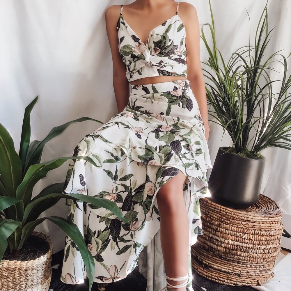 She’s Exotic - Skirt Set